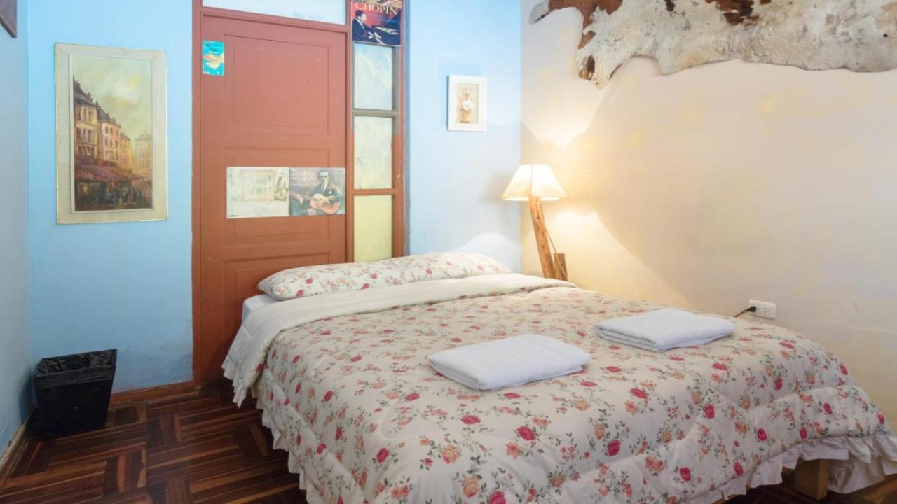 Beraja Family Hostel Лима Экстерьер фото