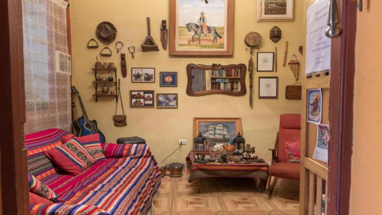 Beraja Family Hostel Лима Экстерьер фото